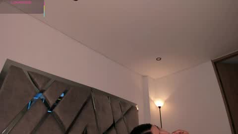 samaay_ online show from May 6, 2:37 am