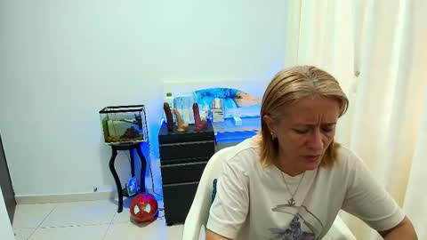 Snapshot of samanta_stone69 chatting on October 14, 10:23 pm Samanta Stone online show from October 14, 10:23 pm