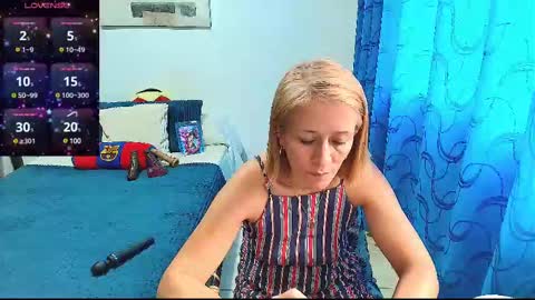 Snapshot of samanta_stone69 chatting on February 25, 3:31 pm Samanta Stone online show from February 25, 3:31 pm