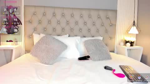 samanta online show from October 25, 4:42 am