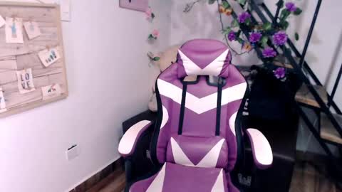 samantha online show from May 9, 8:22 pm