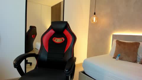 S A M A N T H A online show from October 14, 1:08 am