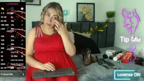 Snapshot of samantha_evans41 chatting on October 4, 2:17 am Samantha online show from October 4, 2:17 am