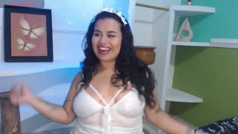 samantha_smiithh online show from October 11, 9:39 pm