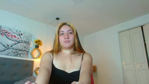 samanthachop online show from March 10, 8:24 pm