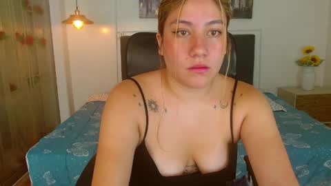 samanthachop online show from April 2, 2:47 pm