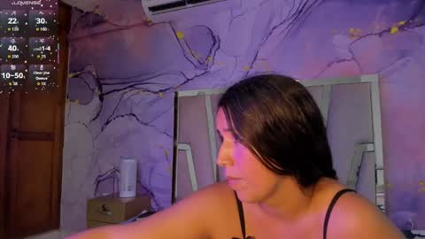 Snapshot of samanthacollins1 chatting on October 31, 1:15 pm samanthacollins1 online show from October 31, 1:15 pm