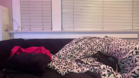 samanthafever online show from April 11, 2:39 am