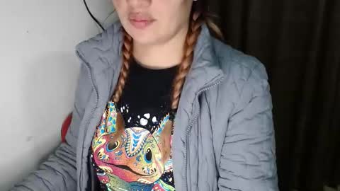 samatha_squirts online show from September 29, 4:28 am