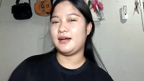 Olivia online show from April 3, 5:16 am