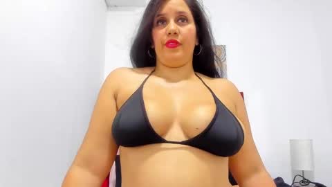 Snapshot of samay_sex18 chatting on February 13, 1:05 pm samay_sex18 online show from February 13, 1:05 pm