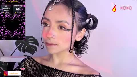 Snapshot of samii_monroe chatting on February 19, 2:23 pm Sam online show from February 19, 2:23 pm