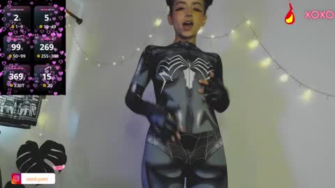 Snapshot of samii_monroe chatting on January 22, 8:49 pm Sam online show from January 22, 8:49 pm