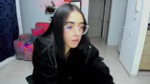 SARA online show from May 13, 12:39 am