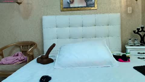 Samantha online show from May 9, 8:00 pm