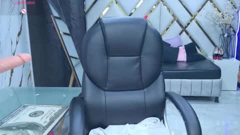 Luisa online show from May 27, 11:29 am