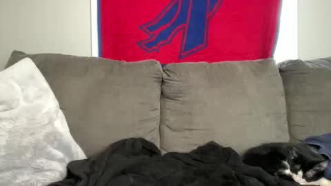 Playful Sammie online show from March 6, 7:20 pm