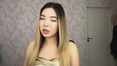 Elina online show from February 23, 7:19 am