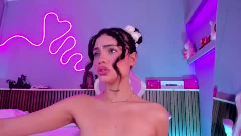 Sammy Rose online show from May 19, 9:44 pm