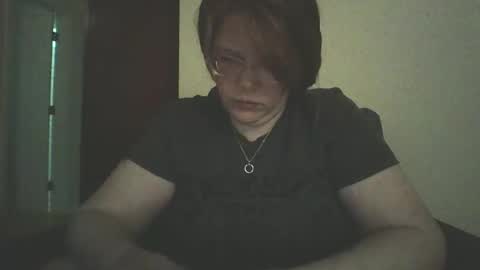 Sam online show from May 6, 5:39 pm