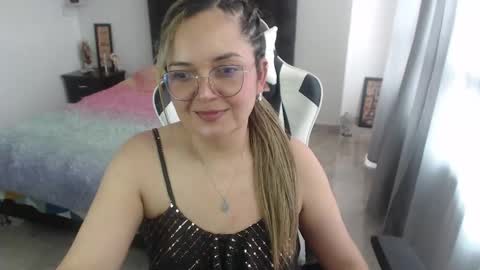 samy_vsn online show from February 5, 5:53 pm