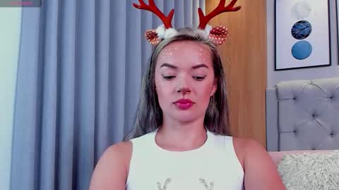 Samy Bennet online show from December 15, 4:45 pm