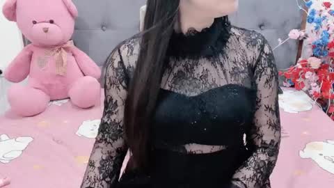 sanami_sian_ online show from April 29, 2:37 am
