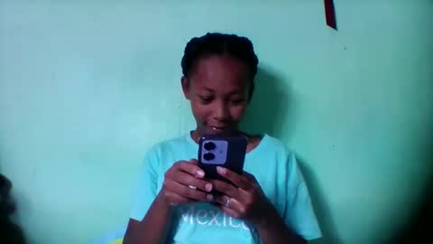 sandra1253099 online show from January 15, 8:20 am