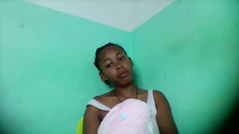 sandra1253099 online show from February 8, 7:23 am