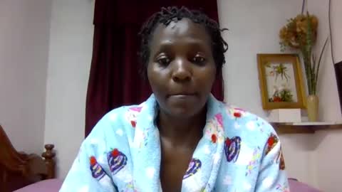 sandra online show from April 29, 6:13 pm
