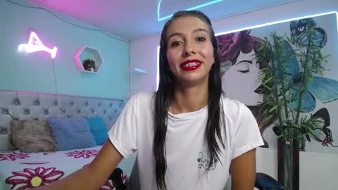 sandra  online show from April 1, 3:07 am