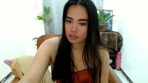 sandraxox1 online show from March 31, 9:48 pm