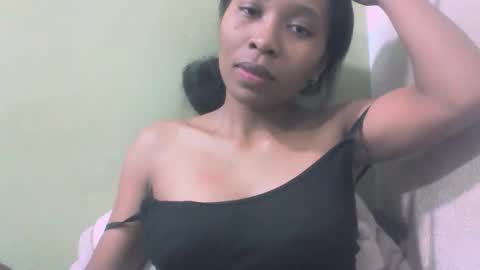 sandy735579 online show from May 10, 7:49 pm