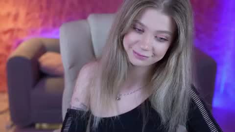 Sandy online show from August 7, 2:02 pm