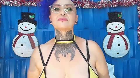 Sandy Rose online show from December 17, 6:09 pm