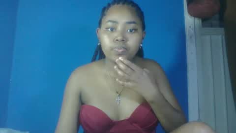 saniazzhh online show from March 21, 3:39 pm