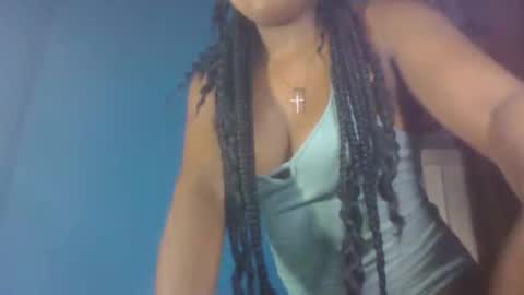 saniazzhh online show from April 1, 9:12 pm