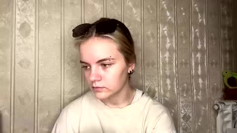 Rina online show from July 7, 6:47 am