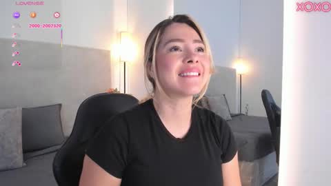 Saori  online show from February 7, 11:47 am