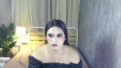 Snapshot of saphhiraazura884097 chatting on October 22, 6:02 pm SaphhiraAzura online show from October 22, 6:02 pm