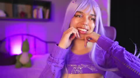 saphyralux online show from May 7, 10:02 pm