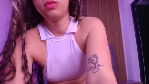 Sara online show from May 5, 11:57 am