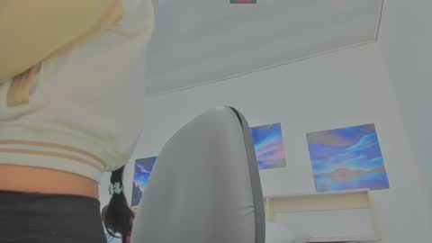 sara allenx online show from December 13, 11:34 am