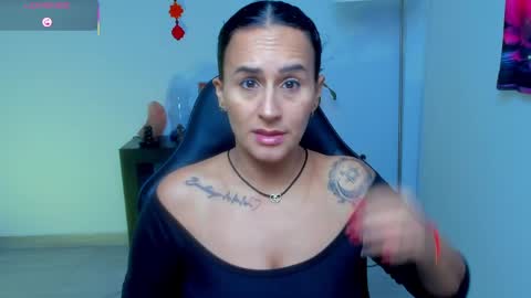   online show from May 20, 11:07 am