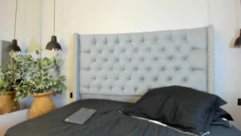 sara_connde online show from April 1, 2:56 am