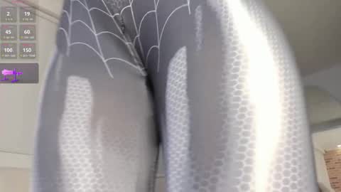 sara online show from December 23, 4:38 am