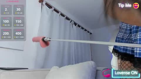 sara online show from October 13, 11:18 pm