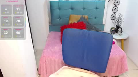 Sara online show from October 15, 11:29 pm