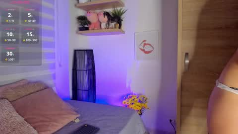   online show from November 26, 12:28 pm