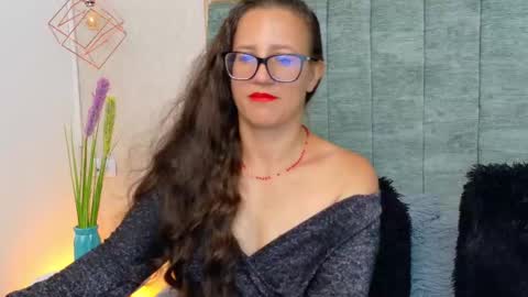Snapshot of sara_marrison_ chatting on September 16, 6:16 pm sara_marrison_ online show from September 16, 6:16 pm